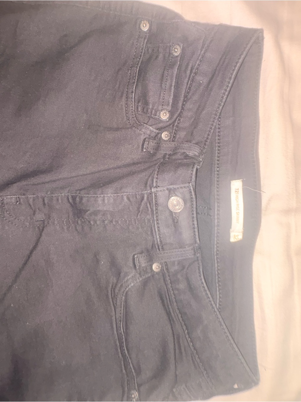 Women’s 721 high rise skinny Levi’s black jeans size 32